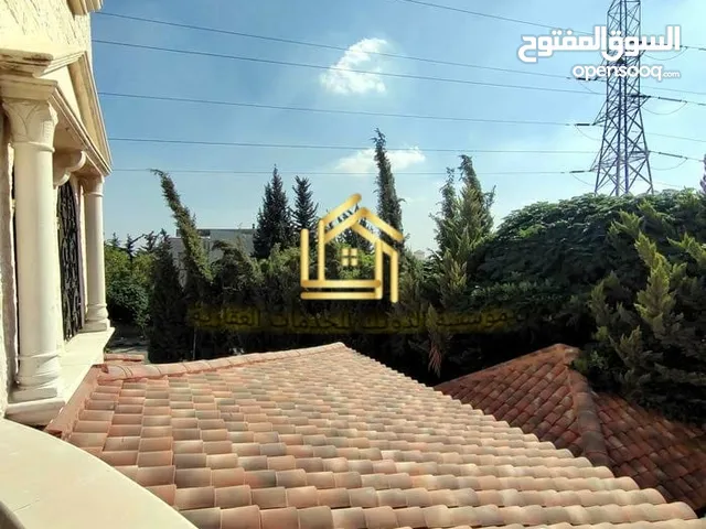 275 m2 4 Bedrooms Apartments for Rent in Amman Al Kursi