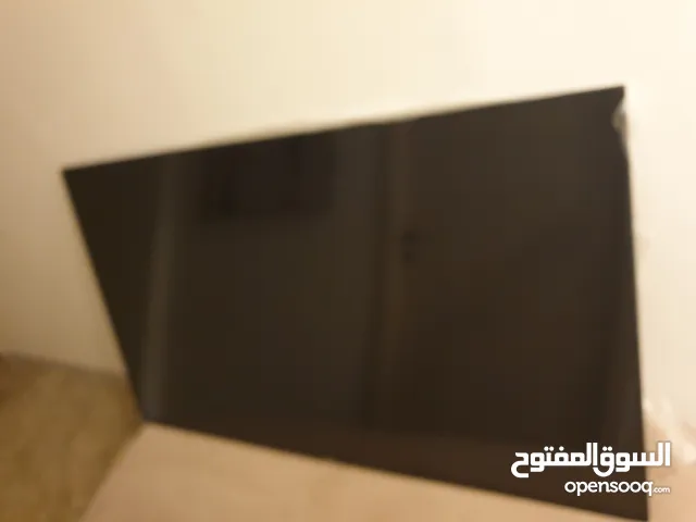 شاشة ال سي دي نضيفه جدا 65 انش