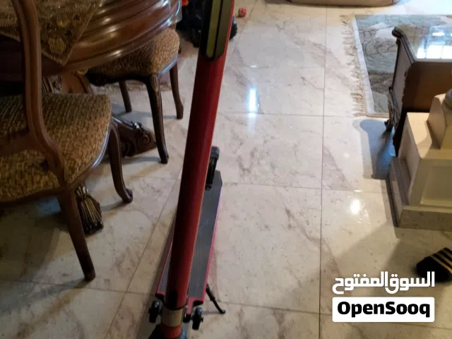 سكوتر كهرباء للبيع حالته ممتازة