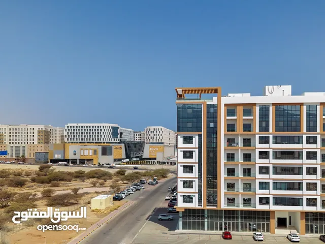 شقق للإيجار فخامة لا حدود لها: بالخوير عند فندق ميركيور وخلف الجراند مول 2BHK FLATS FOR RENT