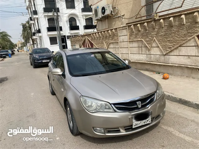 سياره خليجي لون ذهبي 360-MG