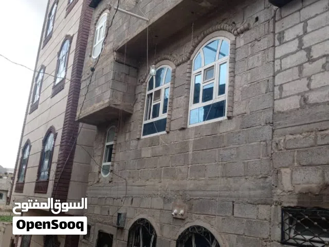 88 m2 More than 6 bedrooms Townhouse for Sale in Sana'a Sa'wan