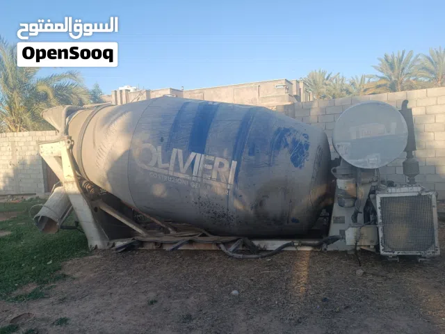 خلاطه أو عجانه