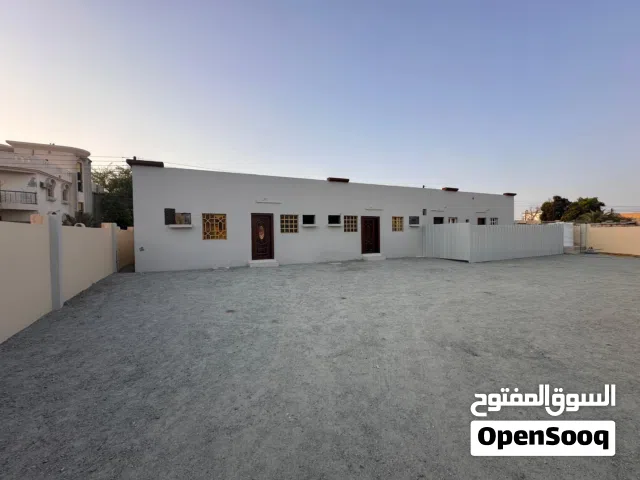 210 m2 5 Bedrooms Apartments for Rent in Al Batinah Liwa