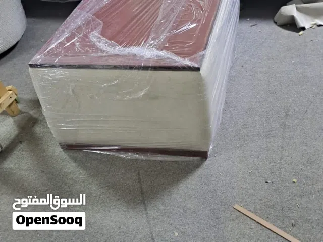 للبيع ... طقم غنفات جلوس ما مستعملات ابدا