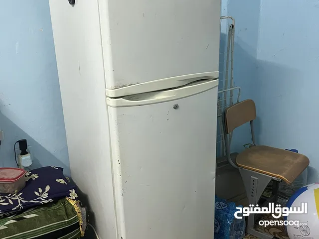 LG fridge good condition