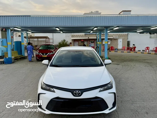 للبيع تويوتا كورولا 2022 خليجي مكينة 1.6 بحالة ممتازة