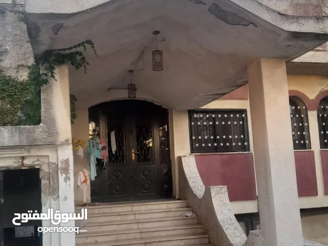 500 m2 More than 6 bedrooms Townhouse for Sale in Irbid Bait Ras