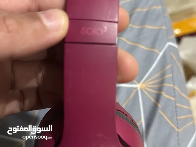 سماعة بيتس سولو 3 أصلية بطارية تدوم حتى 3 أيام.بدل ما تشتري حاجه مش كويسة خد مستعملة تعيش معاك سنين