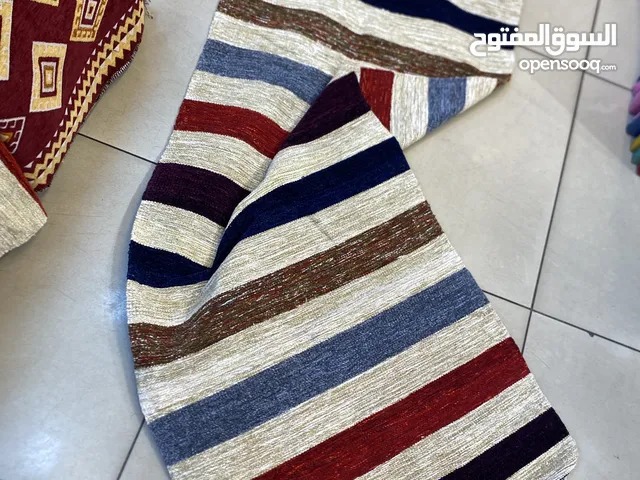 بسط يدوي اشكال مختلفة واحجام مختلفة