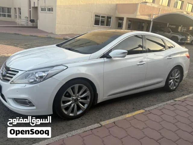 2015 هيونداي ازيرا GLS