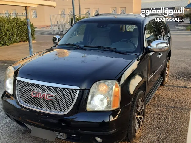 Used GMC Yukon in Hawally