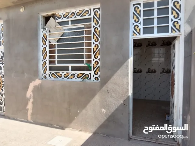 200 m2 2 Bedrooms Townhouse for Sale in Najaf Other