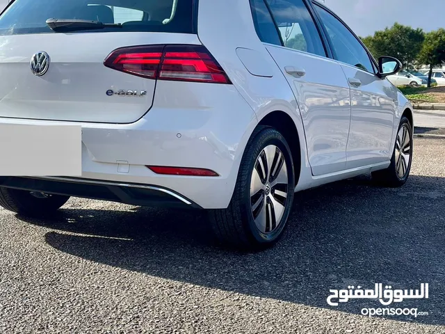 اي-جولف 2020 بحالة الشركة سعر نااااار
