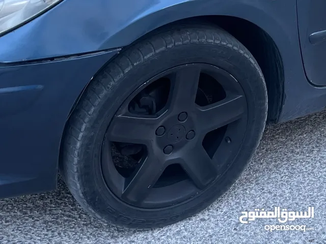 جنط بيجو 17 بدل ع جنط اصغر حجم او حديد