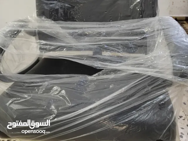 كرسي صالون جديد بجلاتينه لم يستعمل للبيع