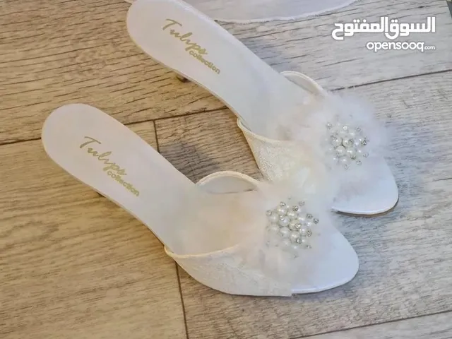 White With Heels in Basra