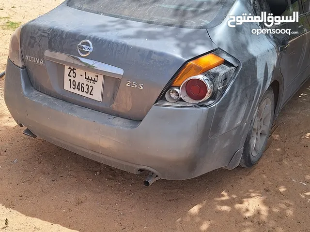 Used Nissan Altima in Zawiya
