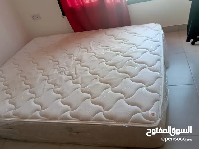 Great condition Mattress. Give away price 10 RO only