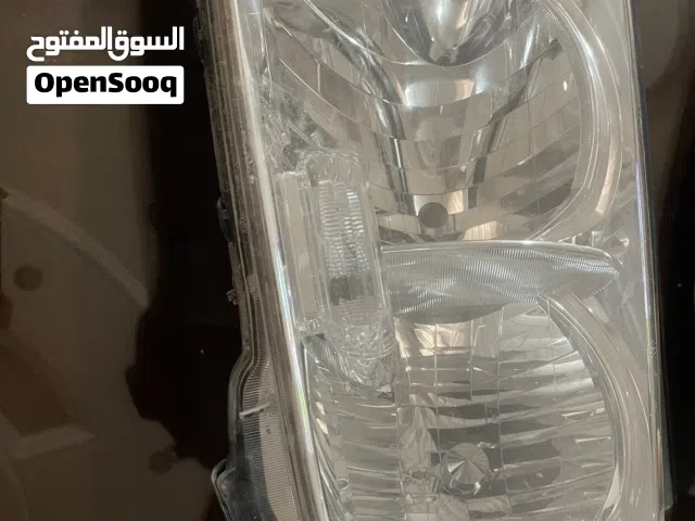 ضو تويوتا لاند كروزر امامي فردة وحدة