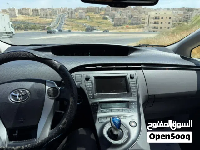 2010 تويوتا بريوس Prius