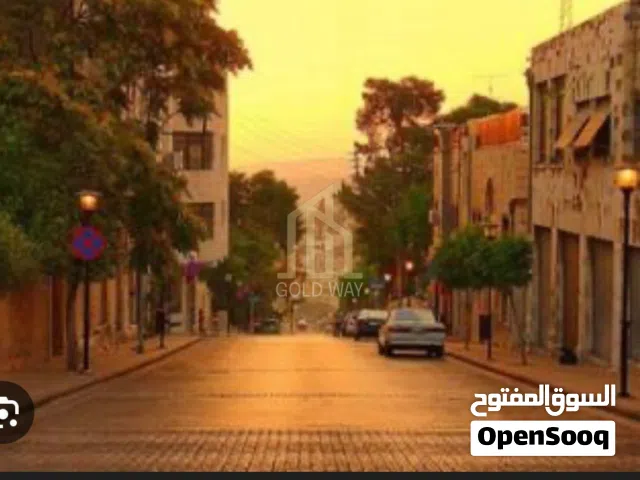 في جبل عمان شارع الرينبو فندق مميز للبيع بتشطيبات راقية وسعر مميز /ref 1180