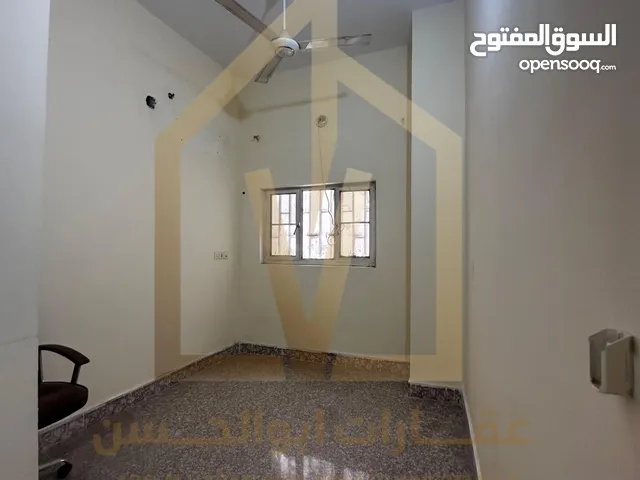 100 m2 2 Bedrooms Apartments for Rent in Basra Mnawi Basha