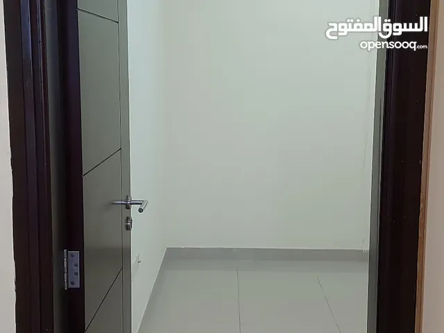 Room for Rent in Al Azaiba South