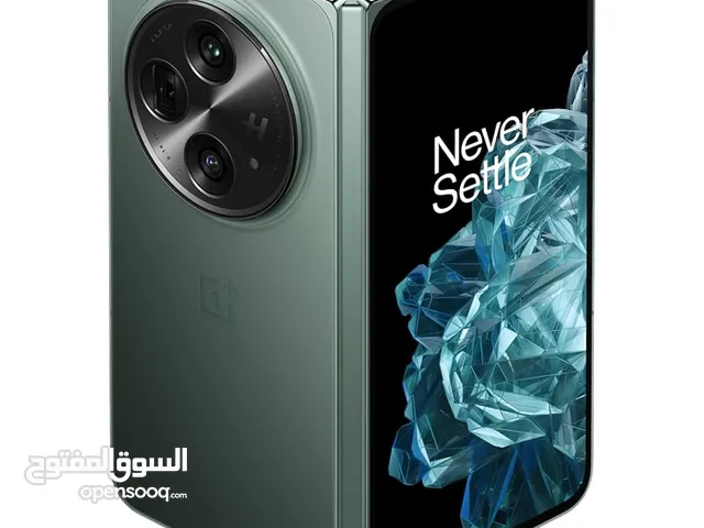 One plus open نسخة عالمية 512gb Ram 16 نظيف جدا فقط خدش في الشاصي الوسط كامل ملحقات