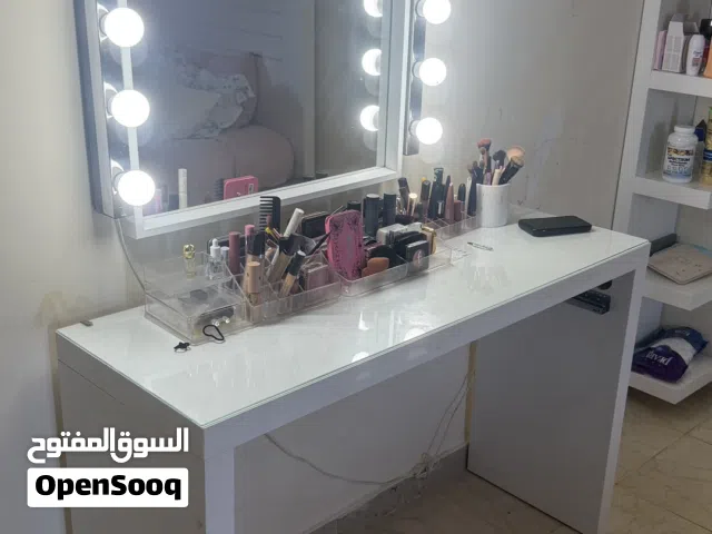 تسريحة ورفوف