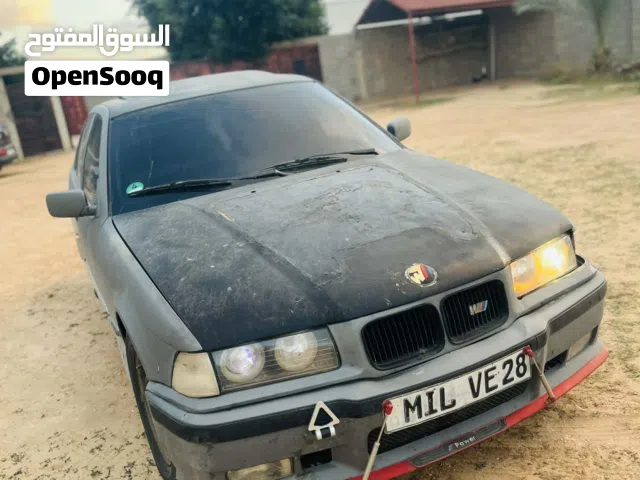 BMW e36 325i