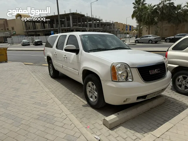 GMC Yukon XL in Al Riyadh