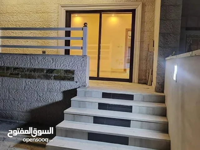 150 m2 2 Bedrooms Apartments for Sale in Zarqa Al Zarqa Al Jadeedeh