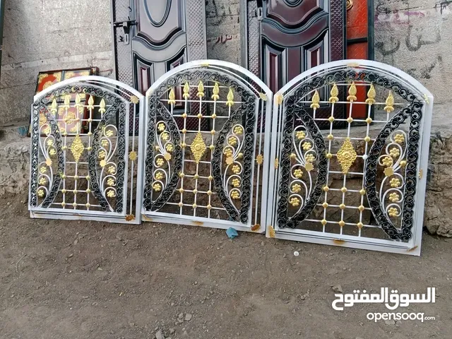 شبابيك جميع الاشكال ولاحجام مقدمه من ورشه احمد القدسي الفنيه