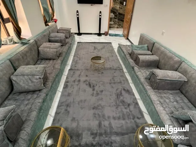 شقه مفروشه فخمه للايجار في حده المدينه