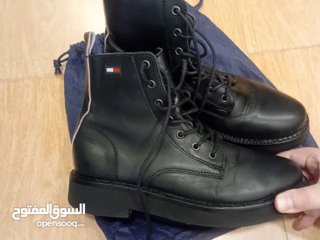 Tommy Hilfiger boot- حذاء جلد اصلي من تومي هيلفيغر