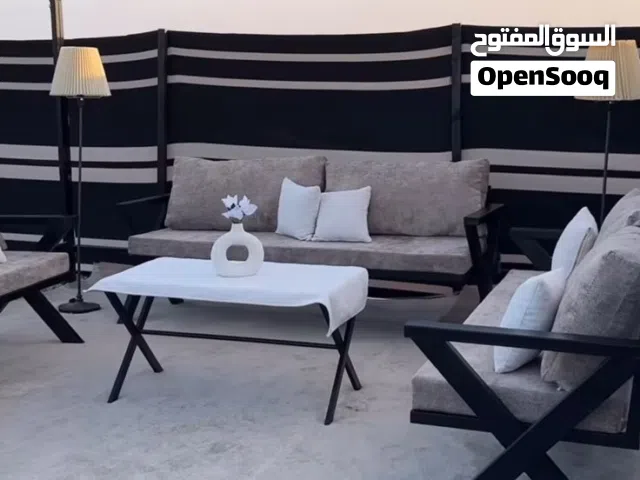 أطقم جلسات خارجية بالطلب المسبق