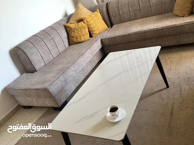 طاولة وسط لغرف المعيشه جديدة لم تستخدم