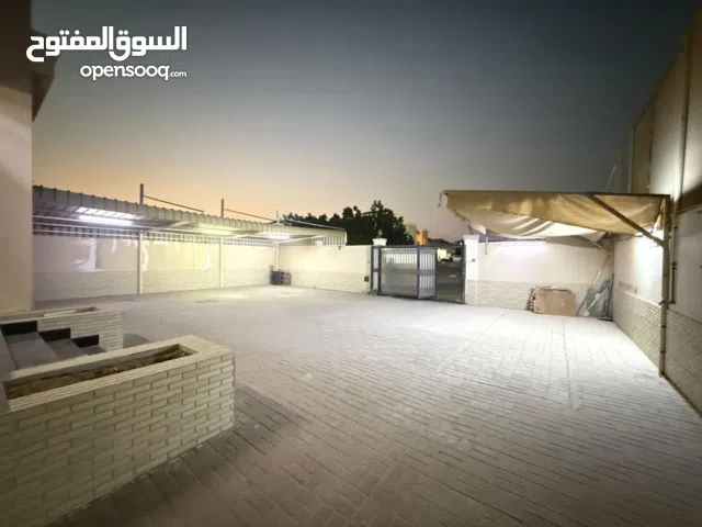 4000 ft² 5 Bedrooms Villa for Rent in Ajman Al Rawda