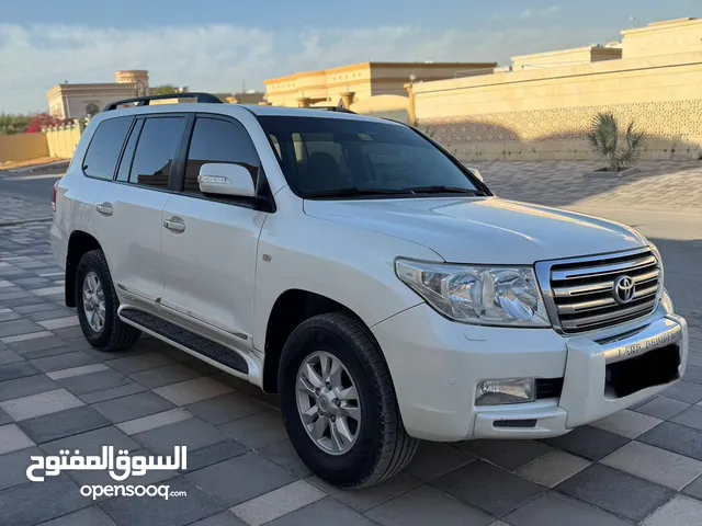 تويوتا لاند كروزر للبيع 8 سلندر gxr مطلوب59000الف درهم