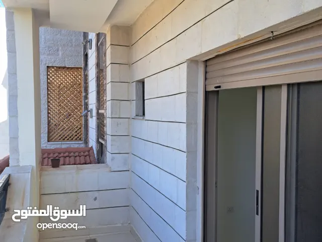 165 m2 4 Bedrooms Apartments for Sale in Aqaba Al Sakaneyeh 7