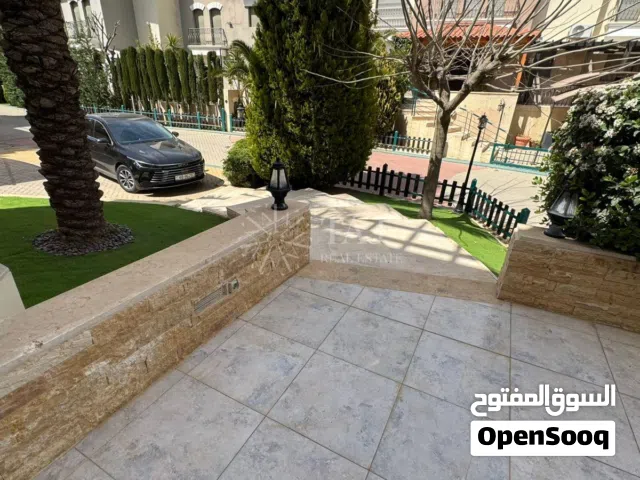 500 m2 4 Bedrooms Villa for Sale in Amman Dabouq
