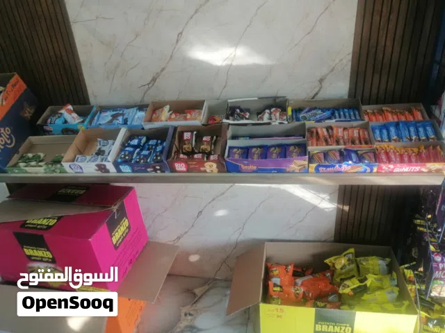 محل قهوة شارع يعمل بشكل جيد جدا للبيع ل عدم التفرغ