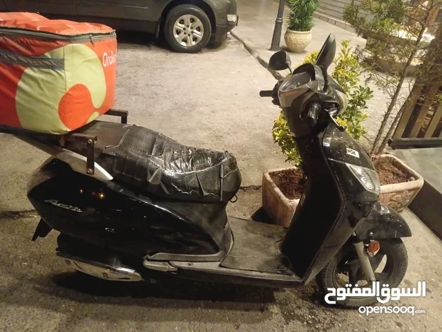 سكوتر اكتيفا للبيع بسعر مغري