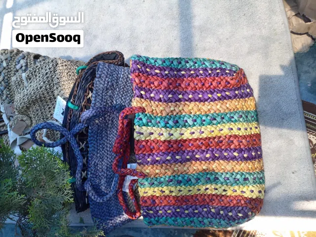 شنطات للنساء