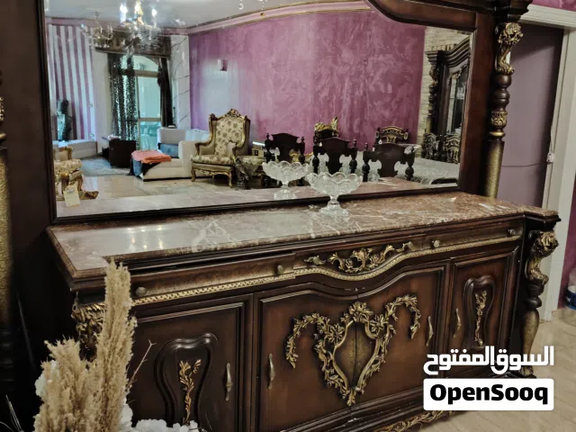 سفرة كبيرة فخمة للبيع