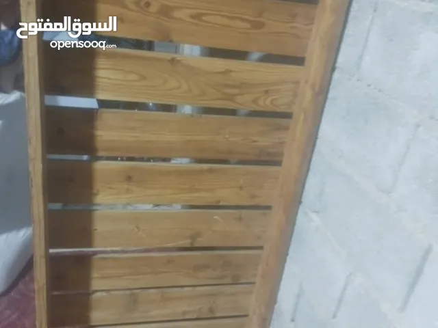 هيكل لوح متاع السرير