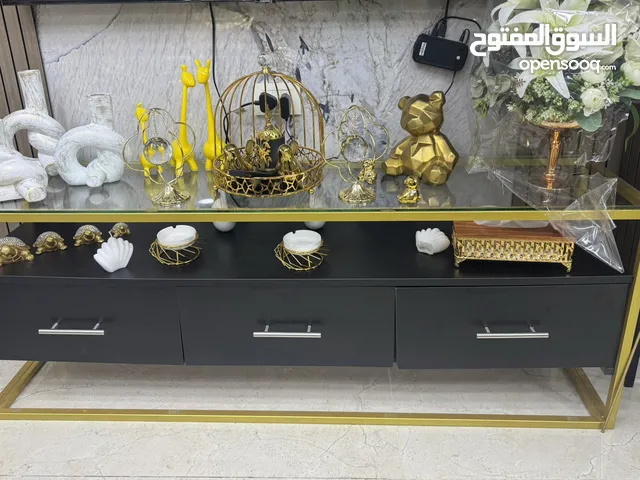 طاولة شاشة للبيع