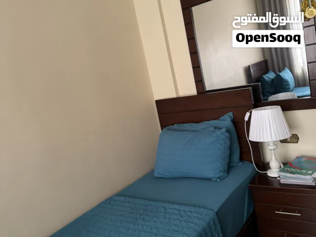غرفه أولاد للبيع وقابلة للتفاوض
