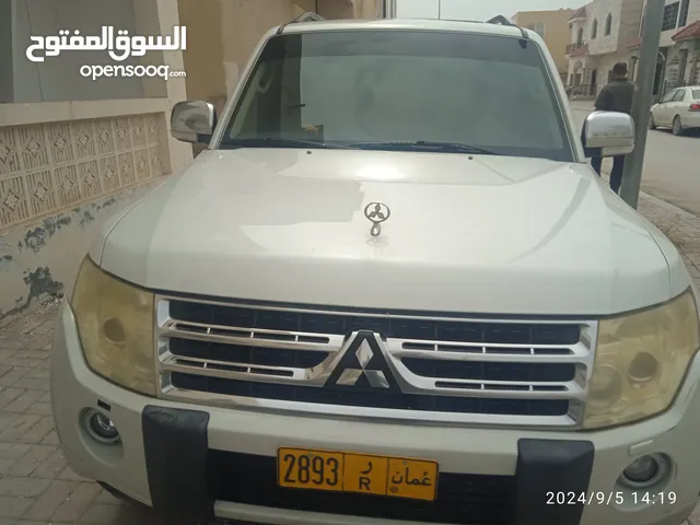 Used Mitsubishi Pajero in Dhofar